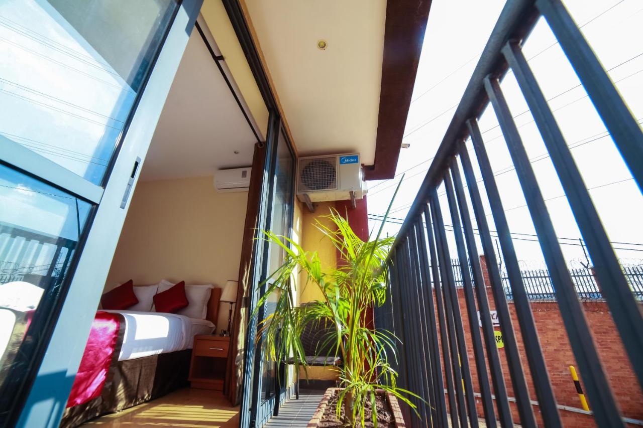 Bukoto Heights Apartments Kampala Exterior foto